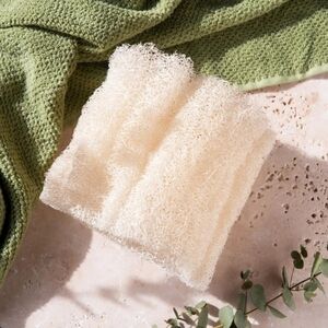 Natural Raw Loofah For Bathing Exfoliating New